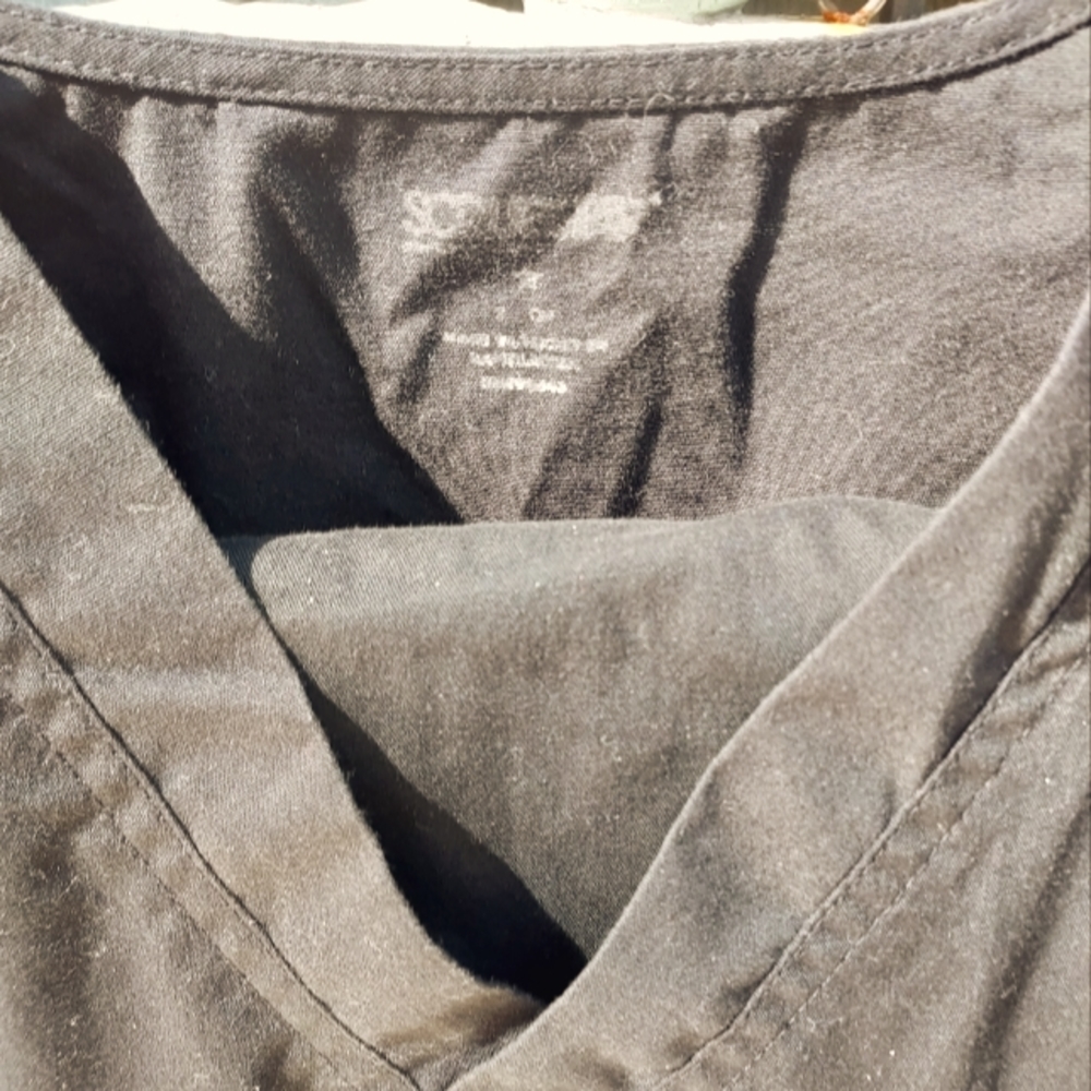 2 pair of small black scrubstar scrubs